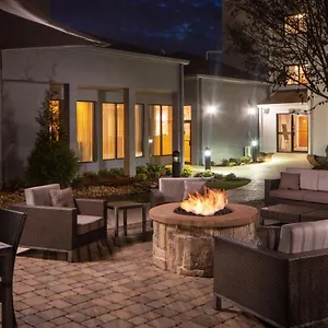 courtyard-nashville-airport.nashville-hotels.org/