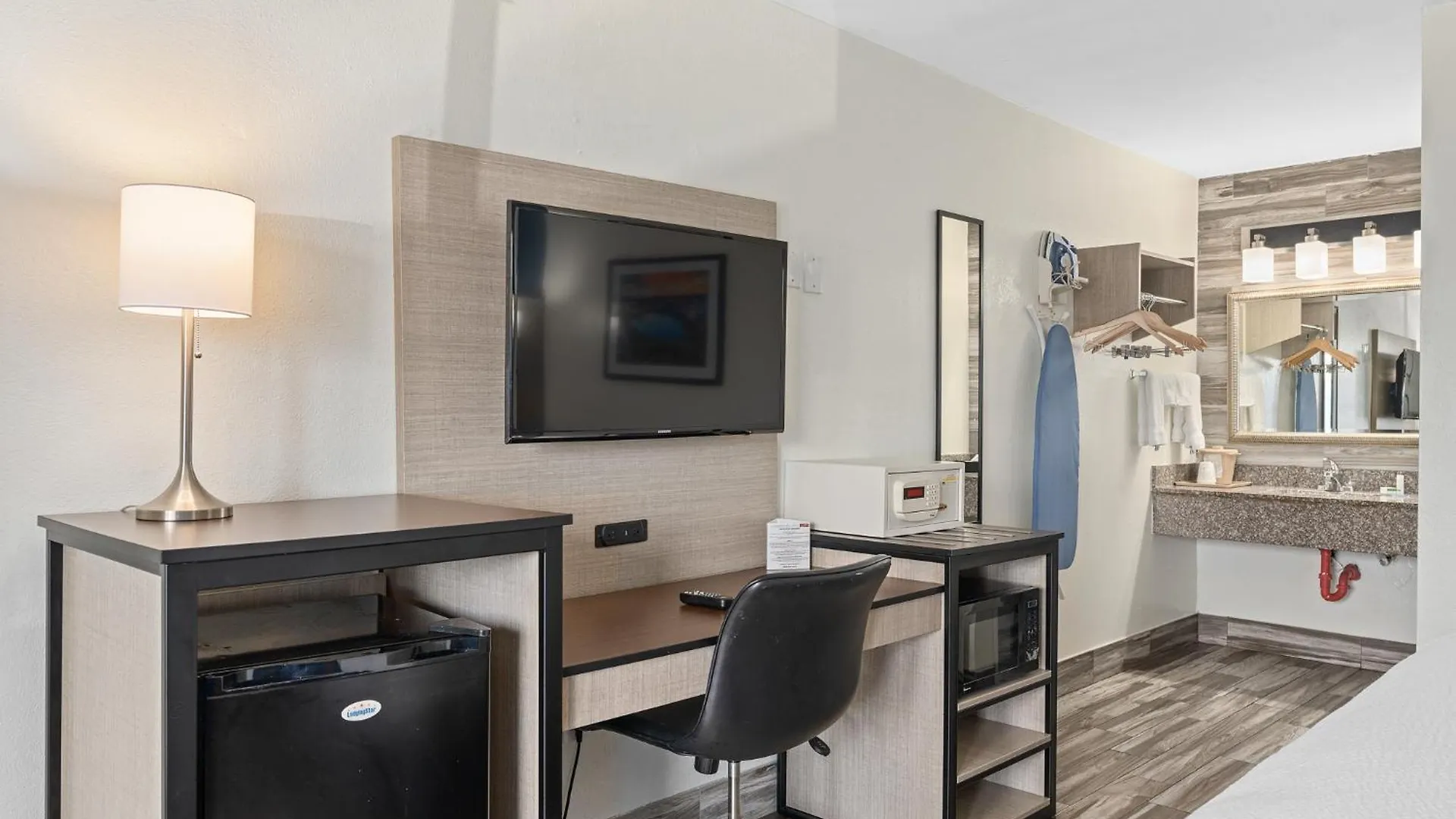 Baymont By Wyndham Orlando Downtown Hotel 2*,  United States