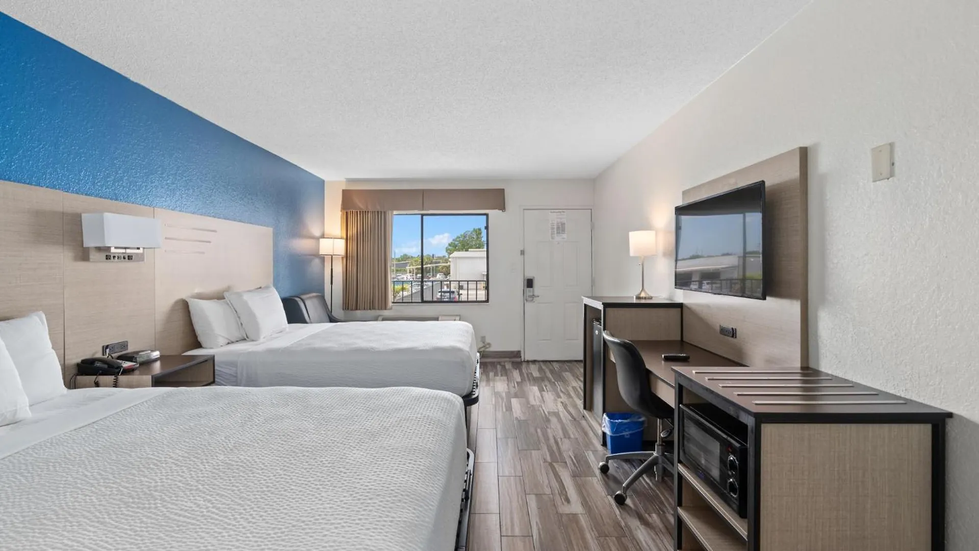 Baymont By Wyndham Orlando Downtown Hotel