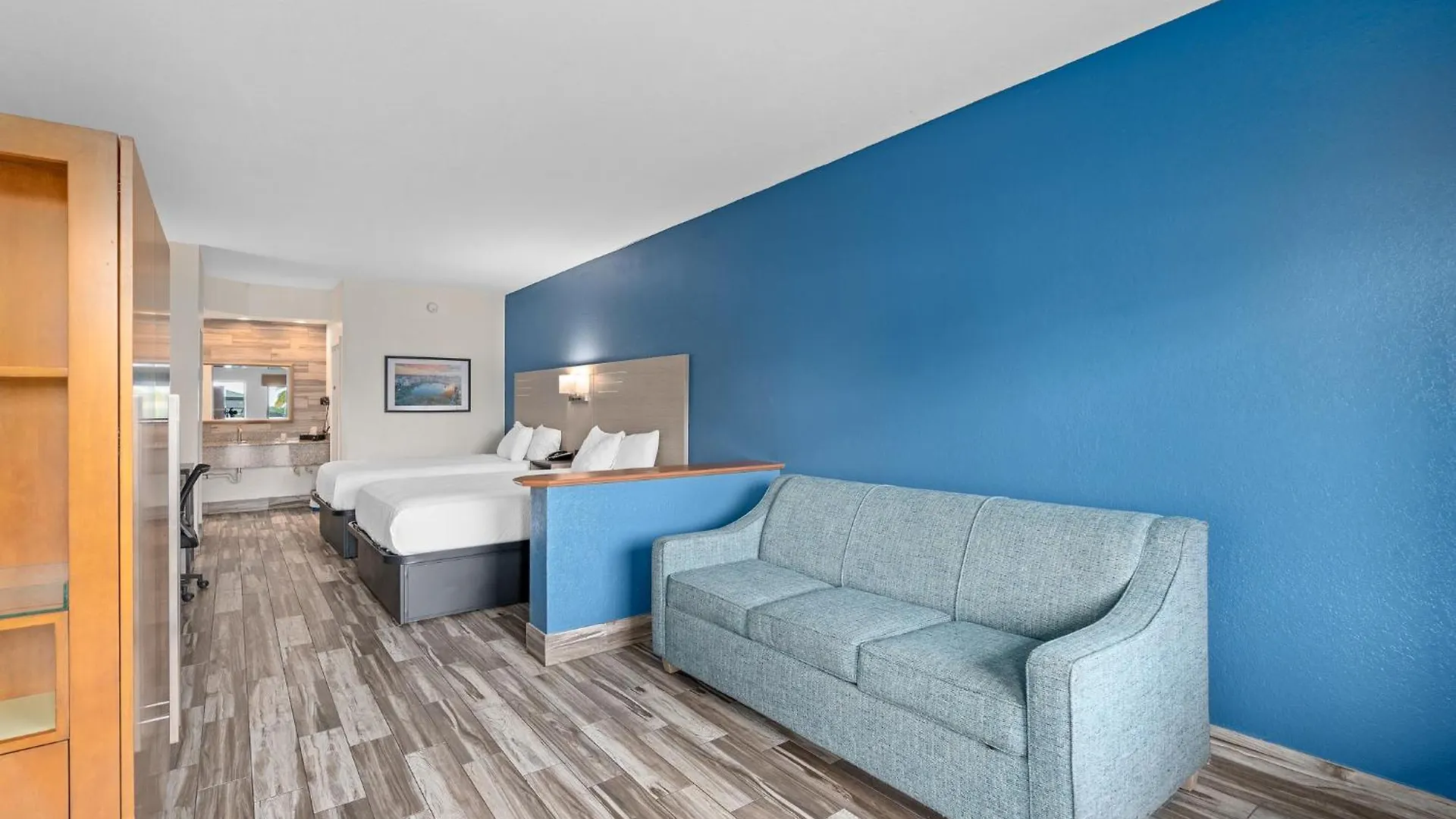 Hotel Baymont By Wyndham Orlando Downtown 2*,